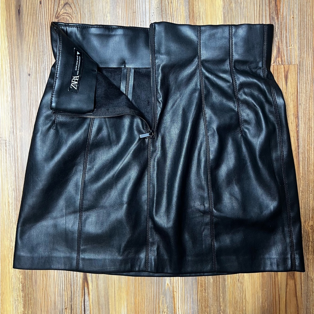 Zara Faux Leather High Waist Black Mini Skirt Moto Whimsygoth Edgy Goth Size M - Picture 6 of 8